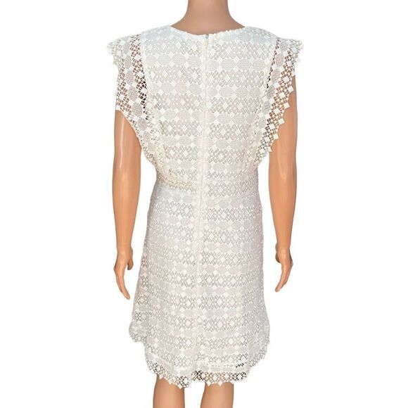 Amy Lynn Flutter Sleeve white Lace Dress, Size L - Picture 4 of 9